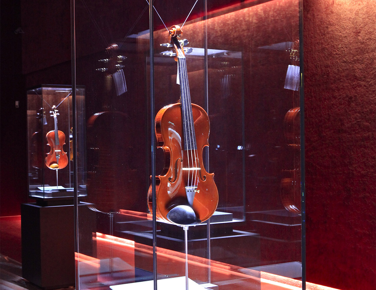 Museo del Violino - particolare di una sala espositiva